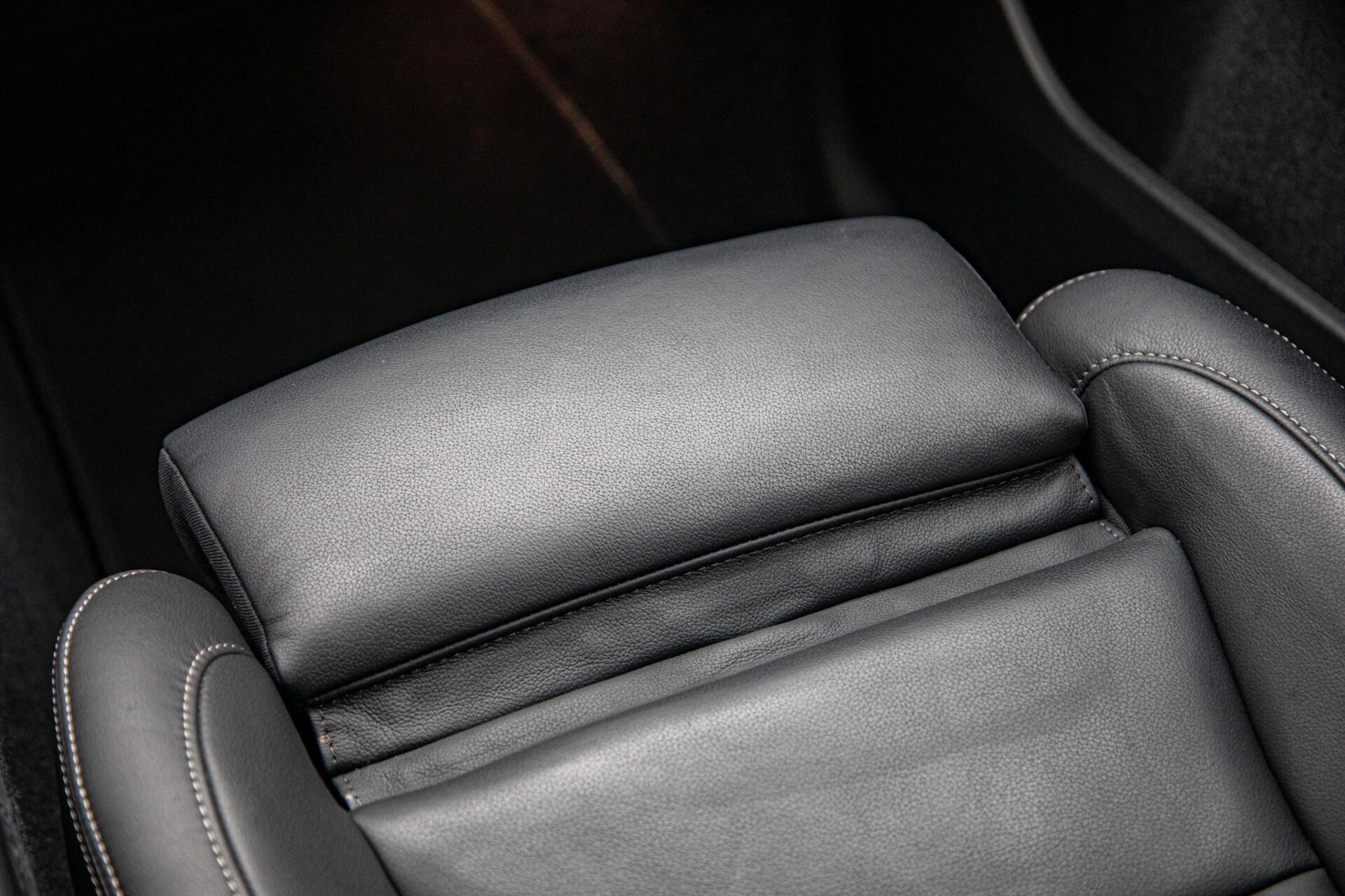 Volvo XC40 2.0 B3 Core MY2026|Leder|Keyless|PDC|Camera|Carplay