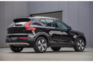 Volvo XC40 2.0 B3 Core MY2026|Leder|Keyless|PDC|Camera|Carplay