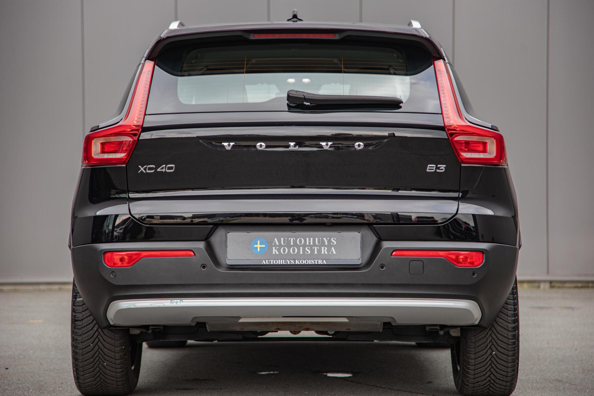 Volvo XC40 2.0 B3 Core MY2026|Leder|Keyless|PDC|Camera|Carplay