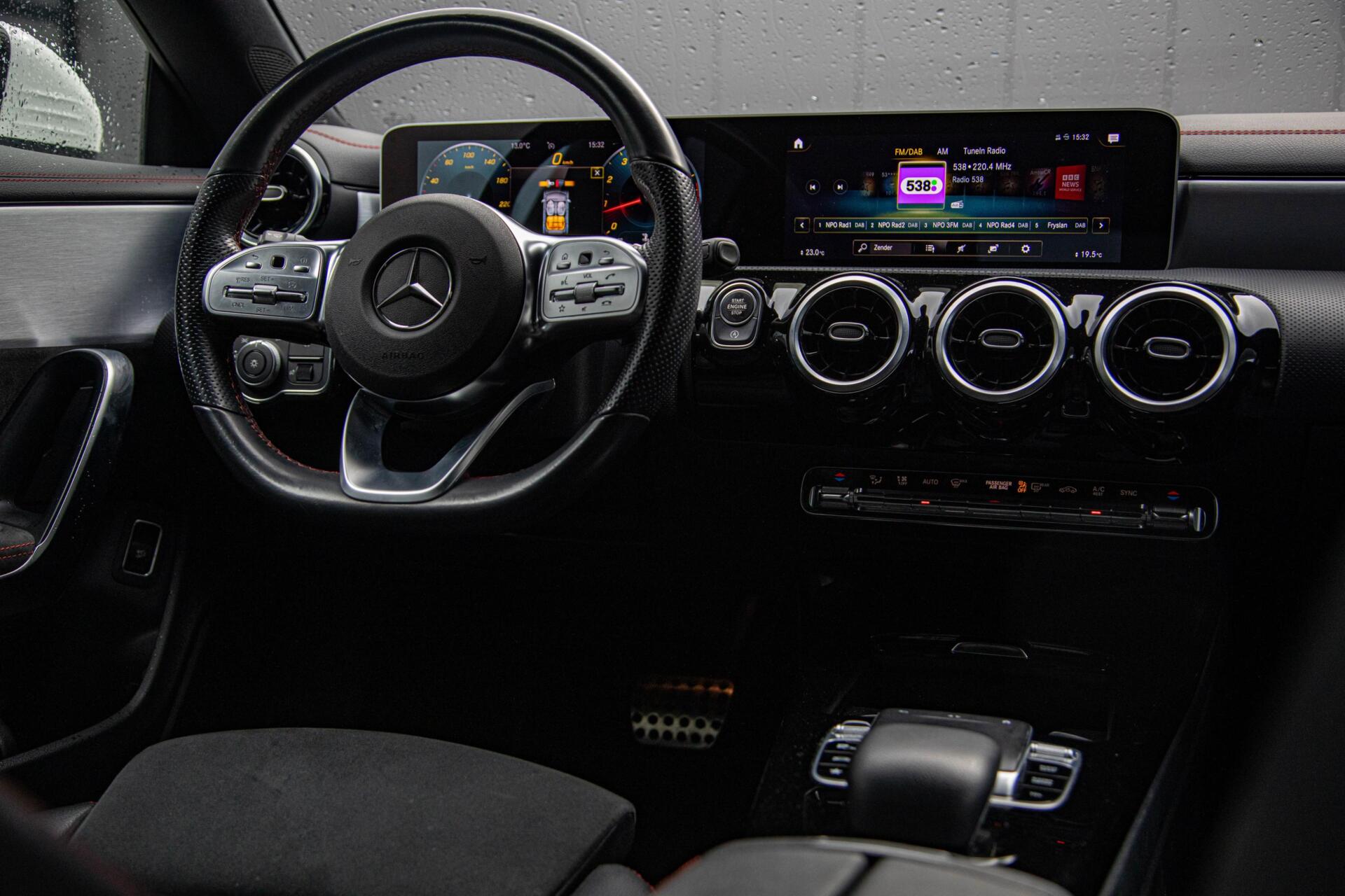 Mercedes-Benz CLA-Klasse Shooting Brake 220 Premium Plus Ori.NL